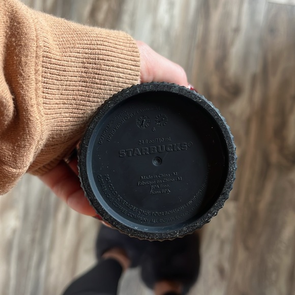 Starbucks cup - Picture 4 of 4